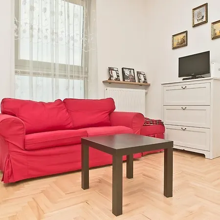 Goodnight Business - Panska Apartment